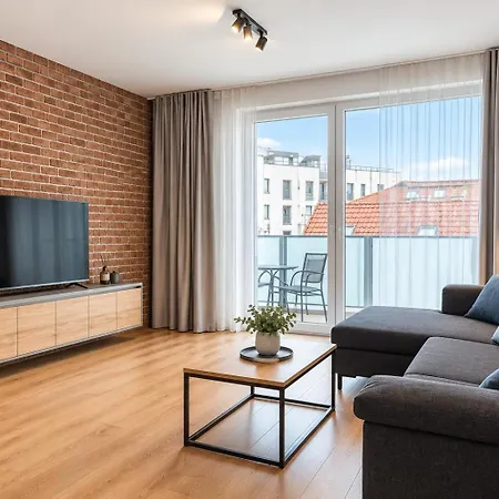 Premium In The Center - Free Parking - Ev Charging Apartman *